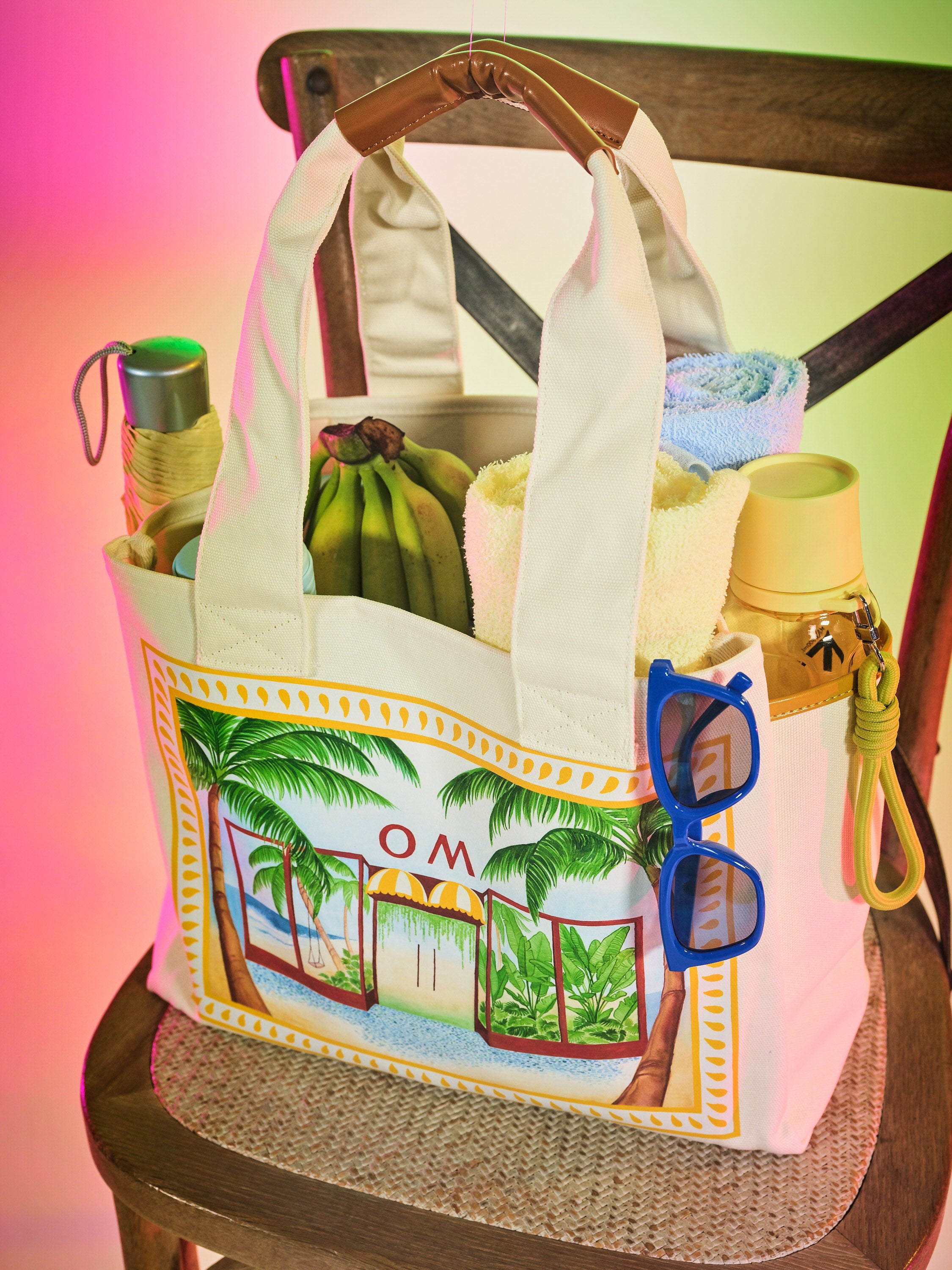 OM 2025 Tote
