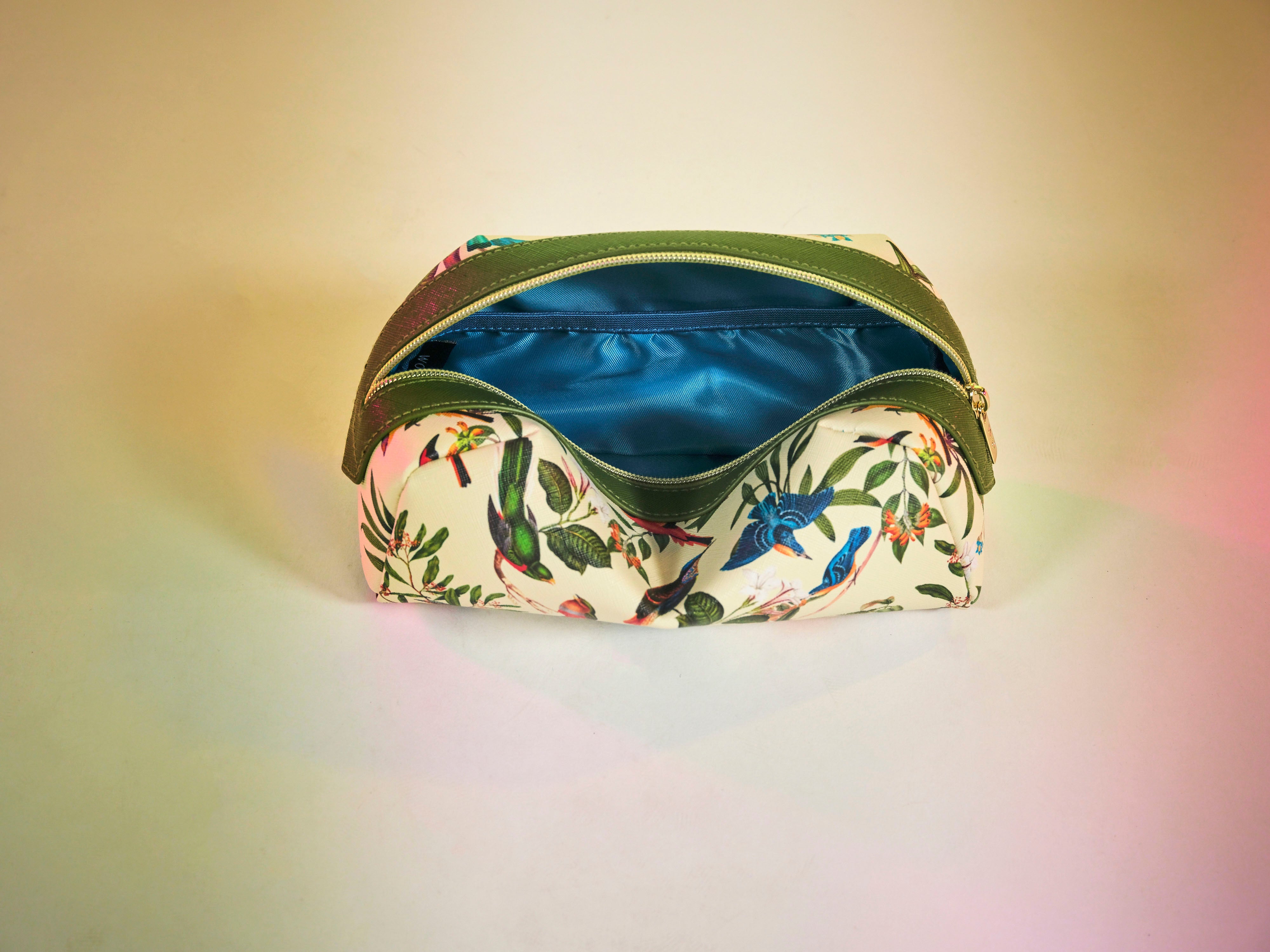 Bird Park Pouch