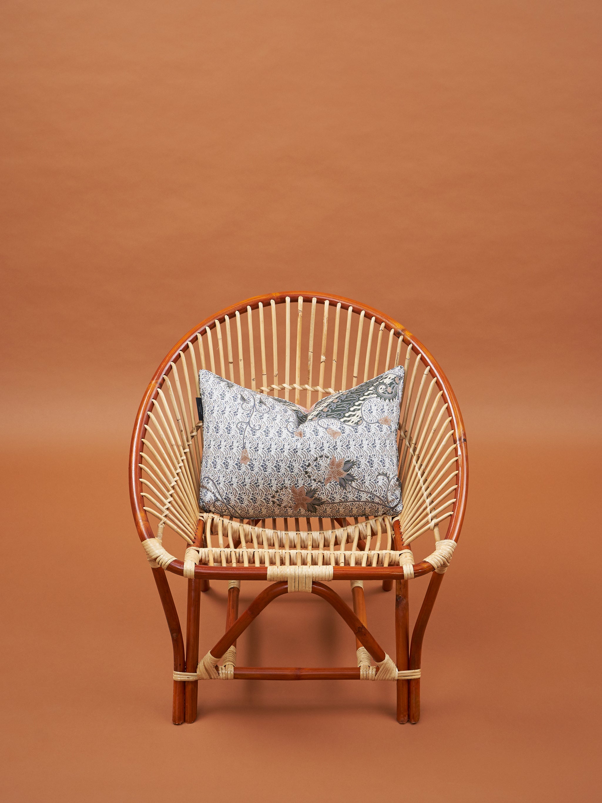 Galangal Cushion