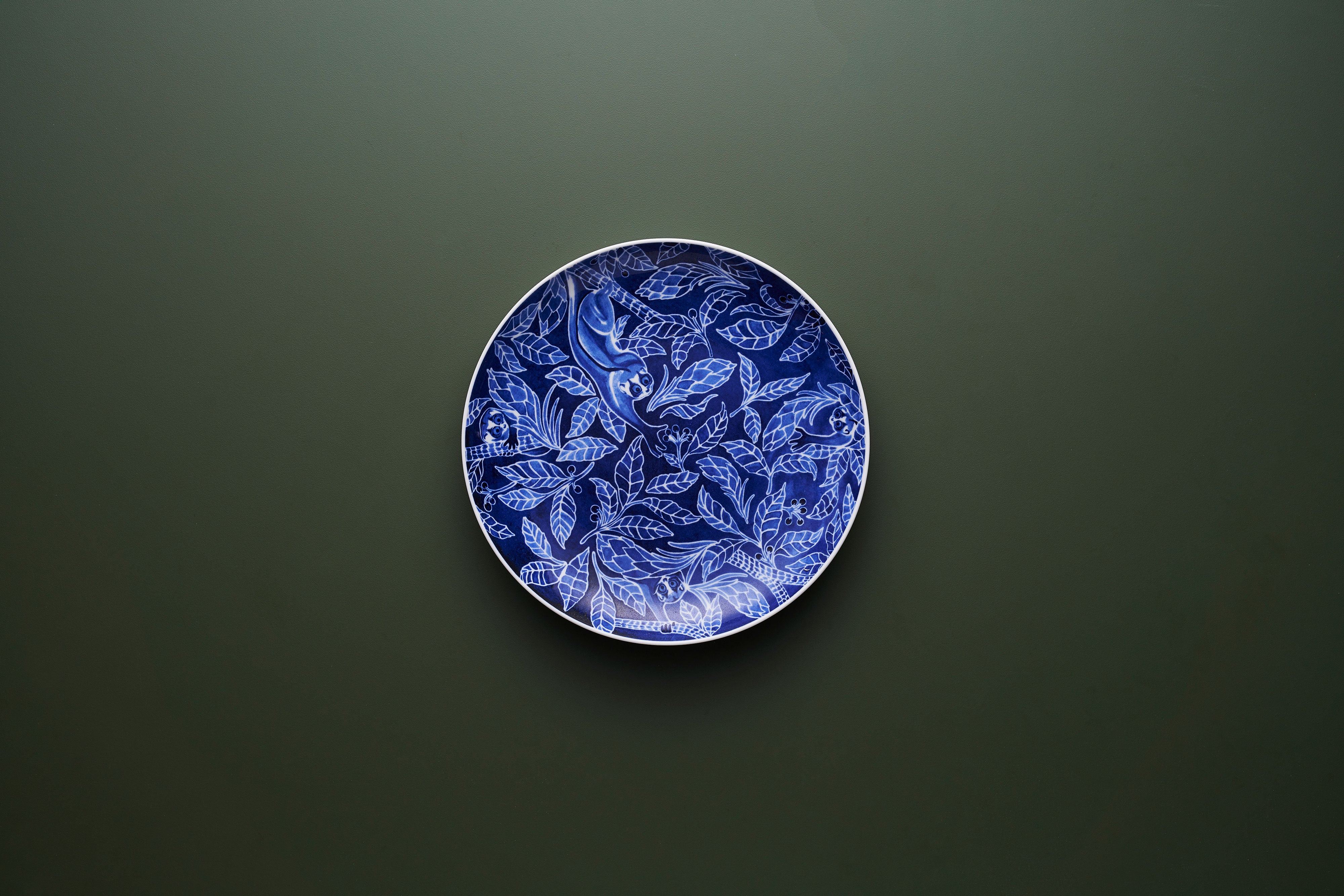 Slow Loris Main Plate