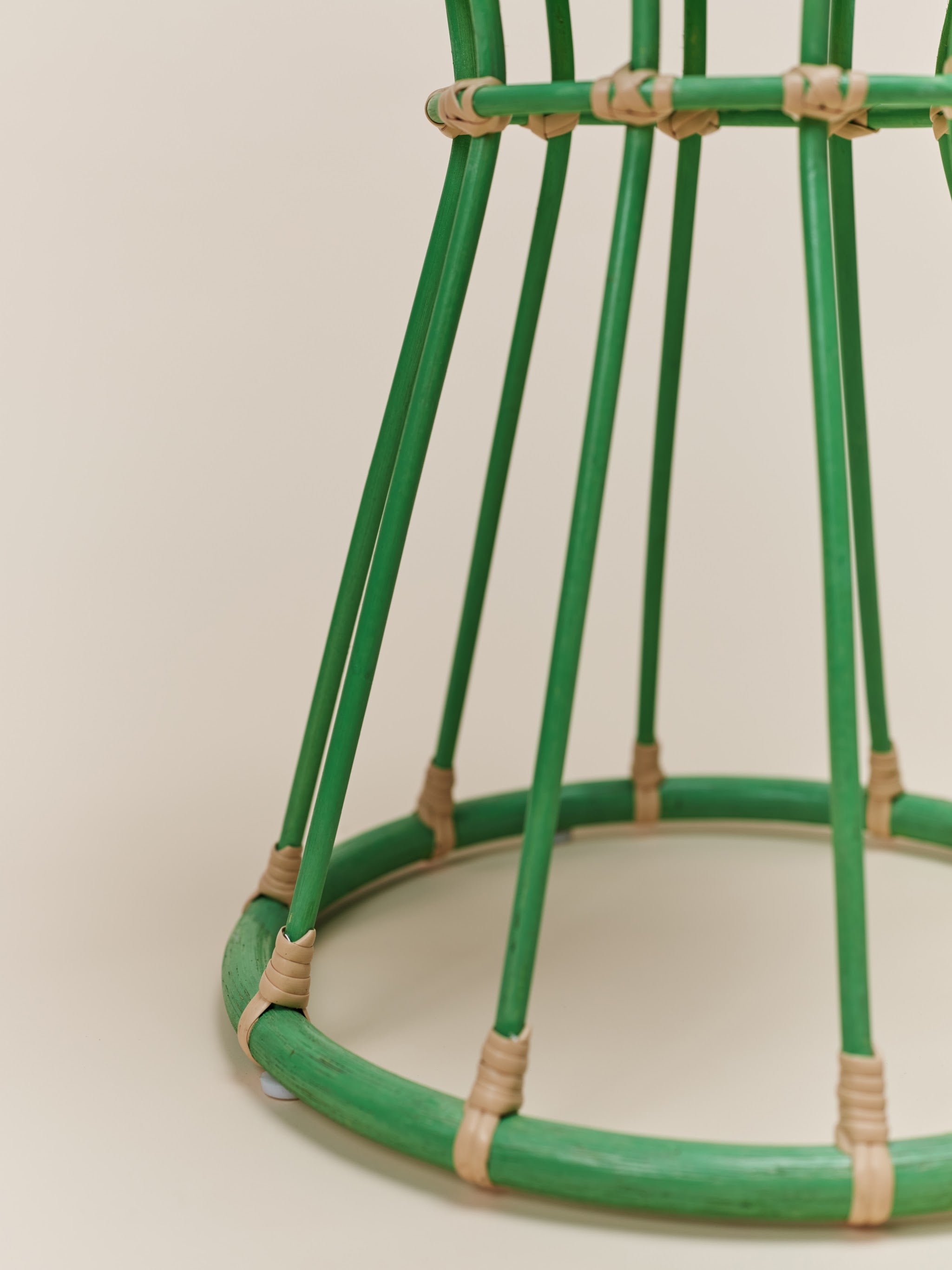 Standing Planter (Green)