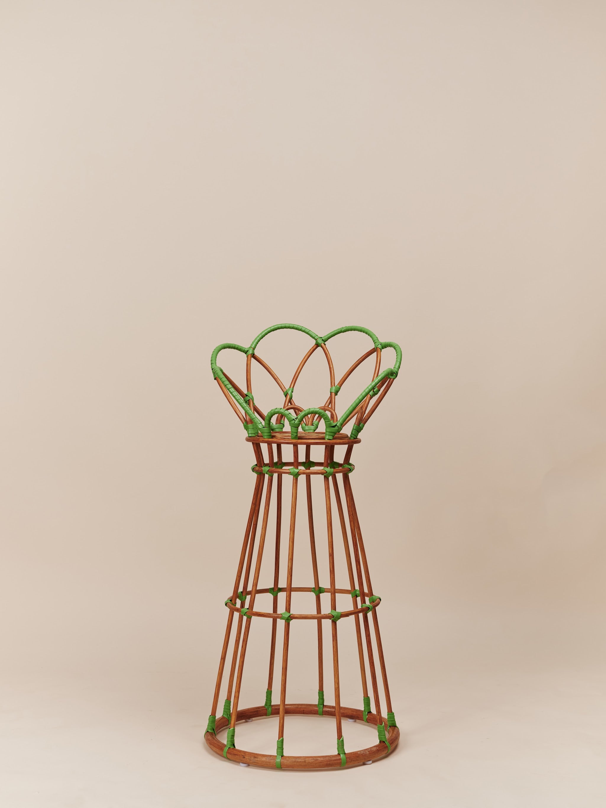 Standing Planter (Brown)