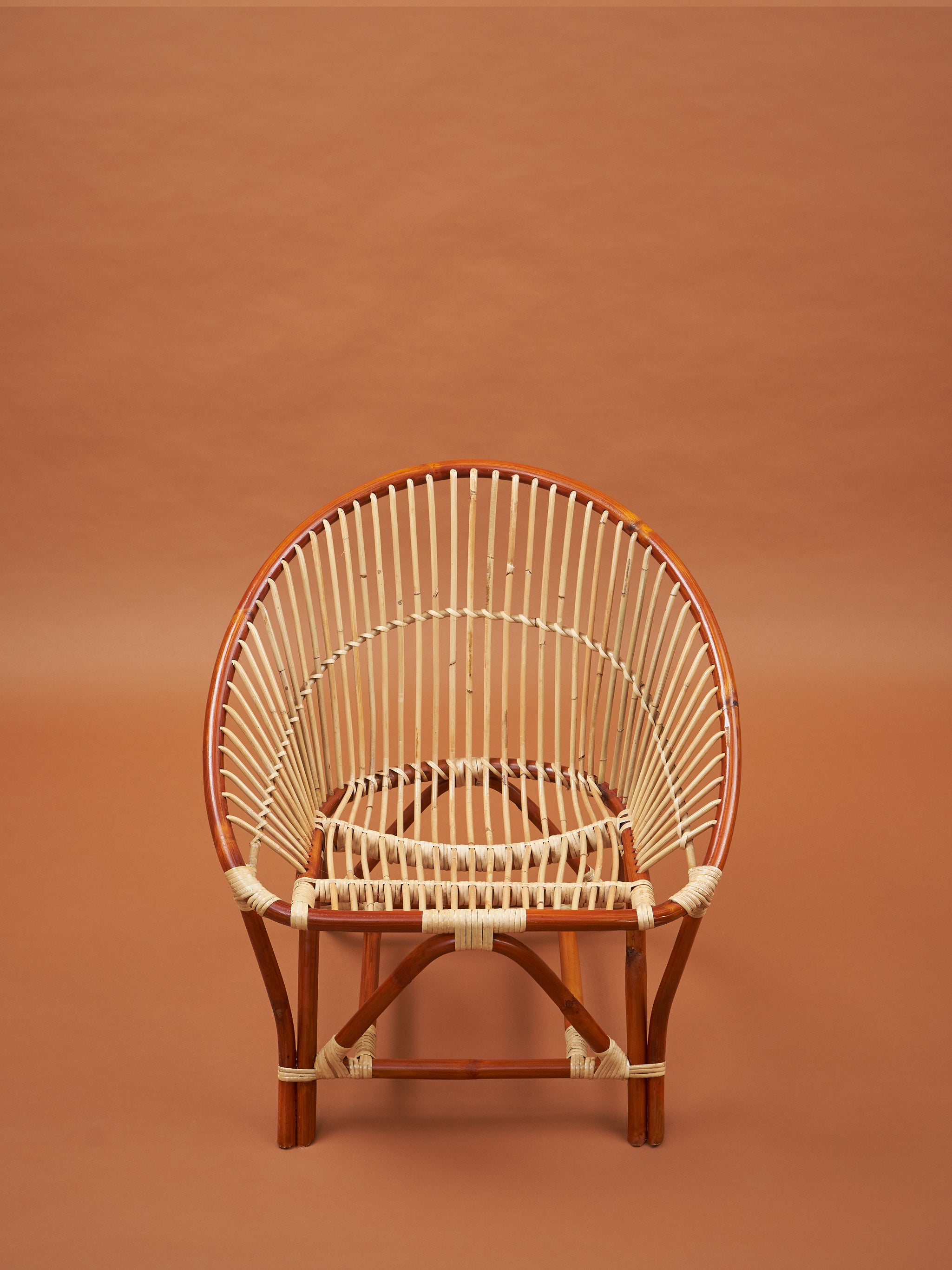 Clam Chair