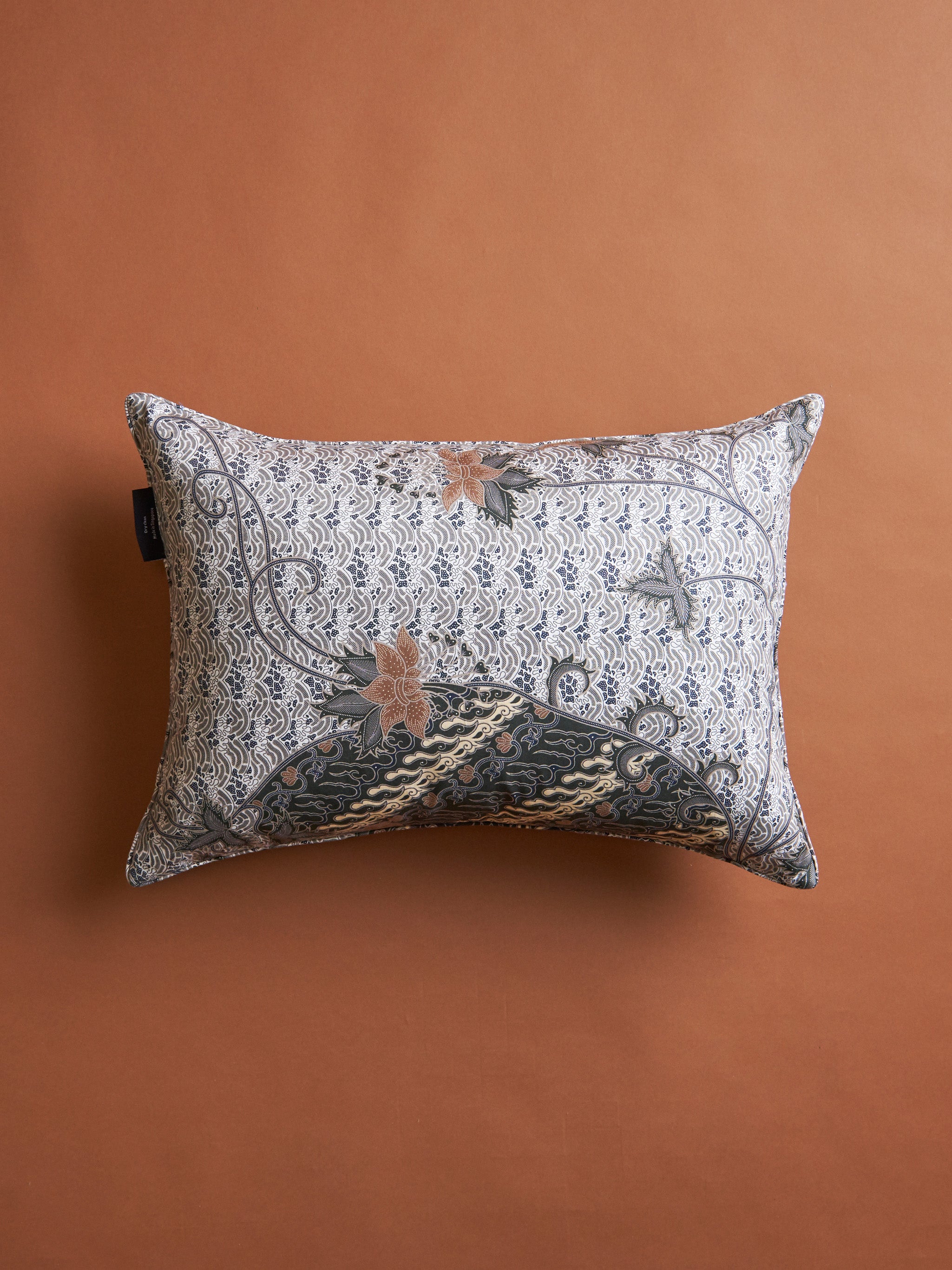 Galangal Cushion